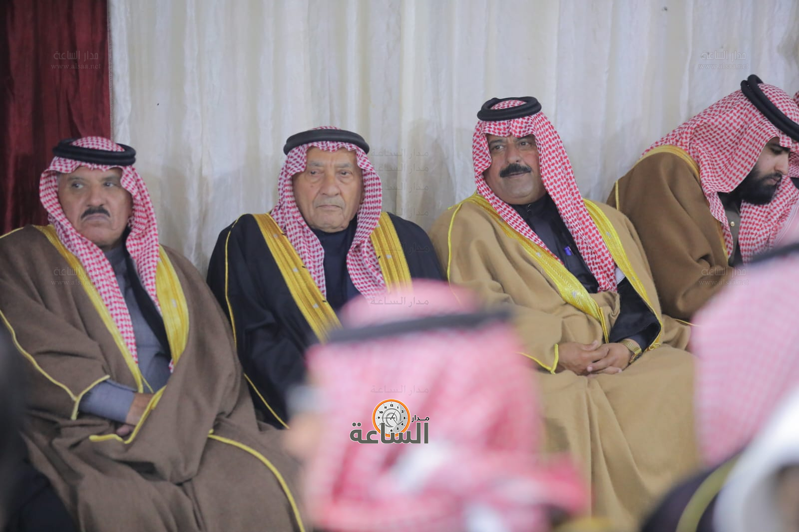 Madar Al-Saa Images 0.4042114007024644