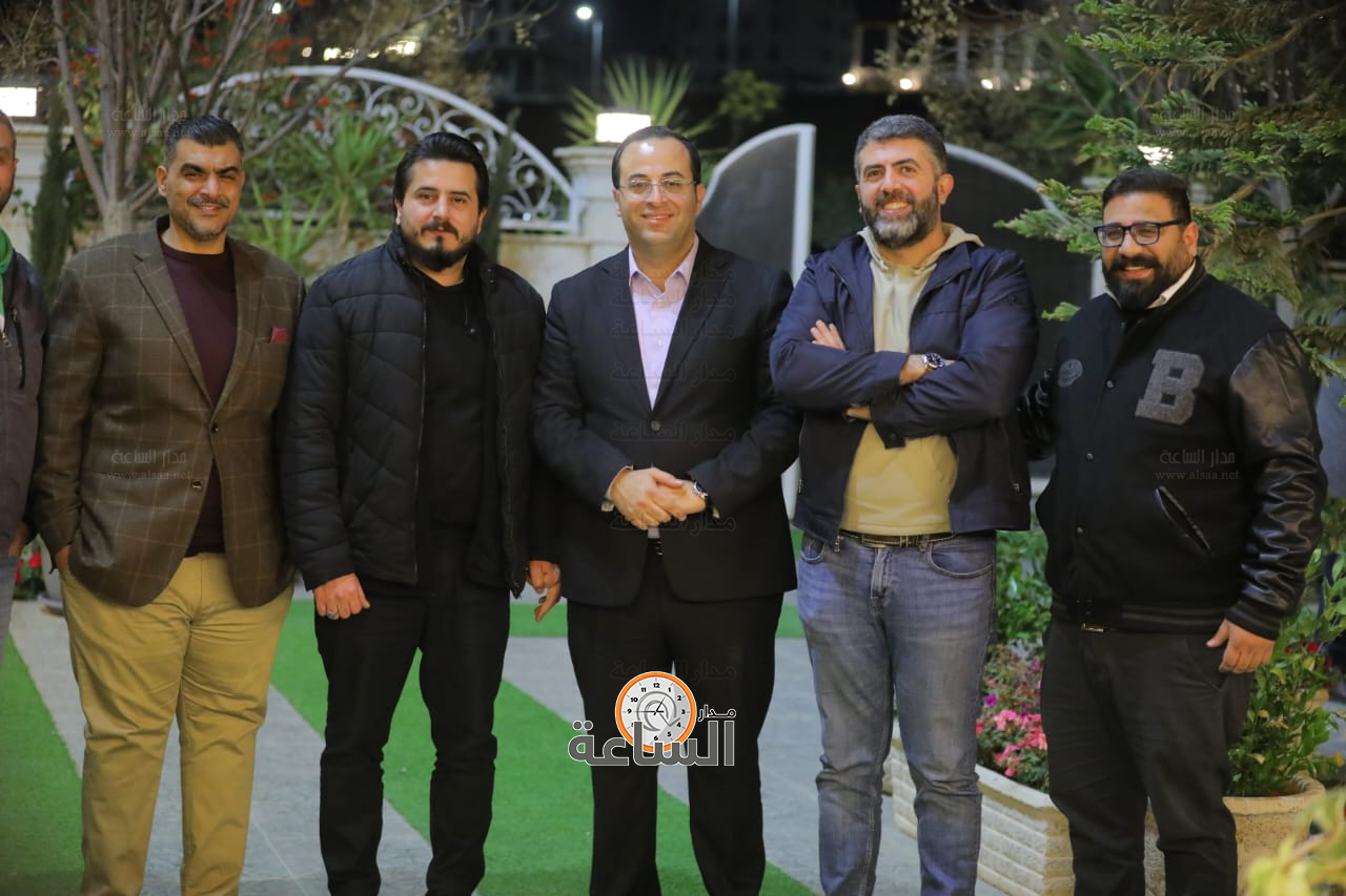 Madar Al-Saa Images 0.18675216490507895