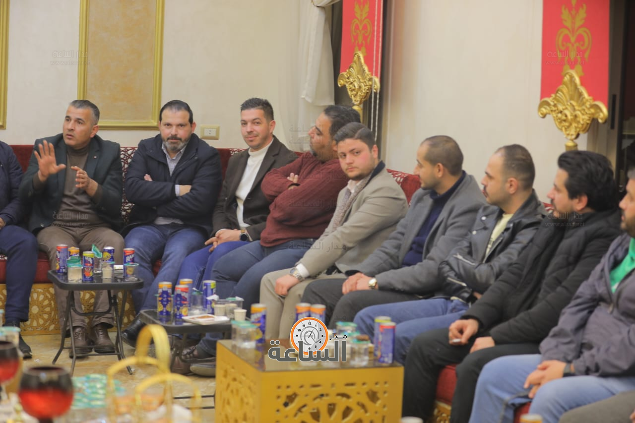 Madar Al-Saa Images 0.4389285695189953