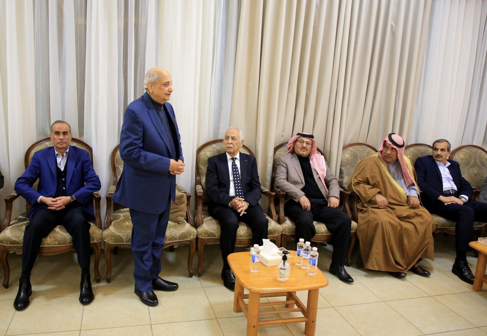 Madar Al-Saa Images 0.8390712484619054