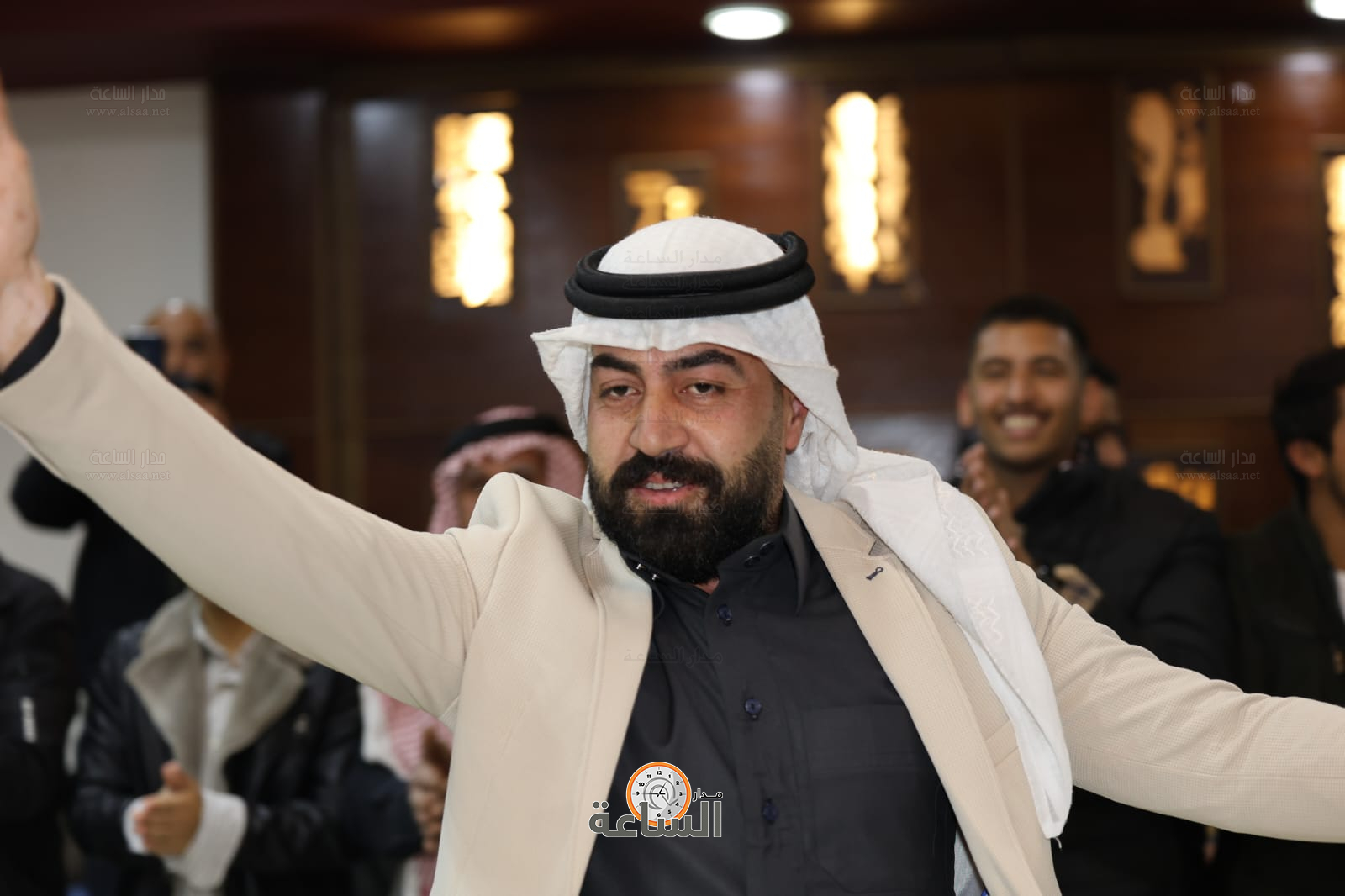 Madar Al-Saa Images 0.2401613072281077