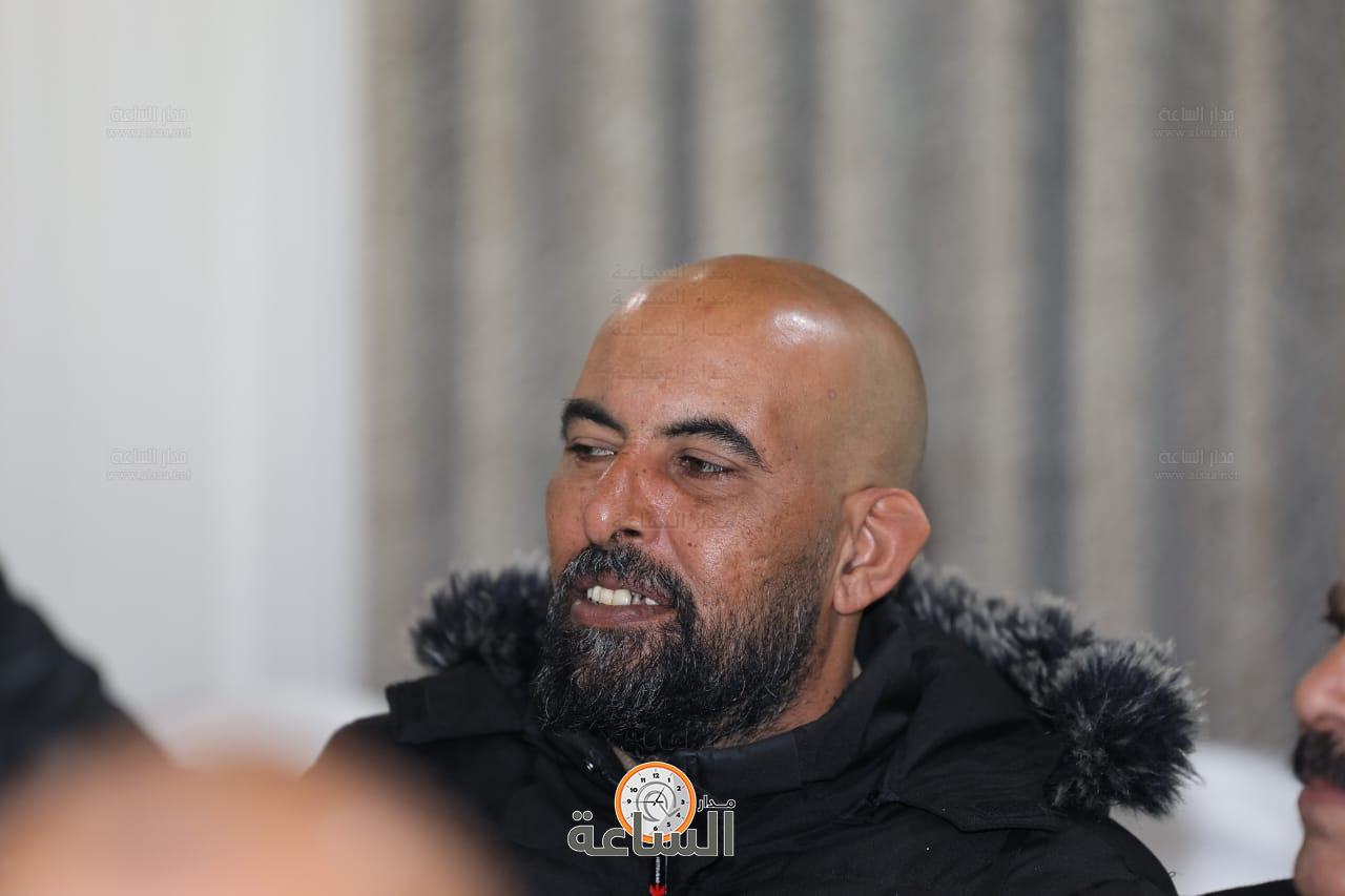 Madar Al-Saa Images 0.1711844765212176