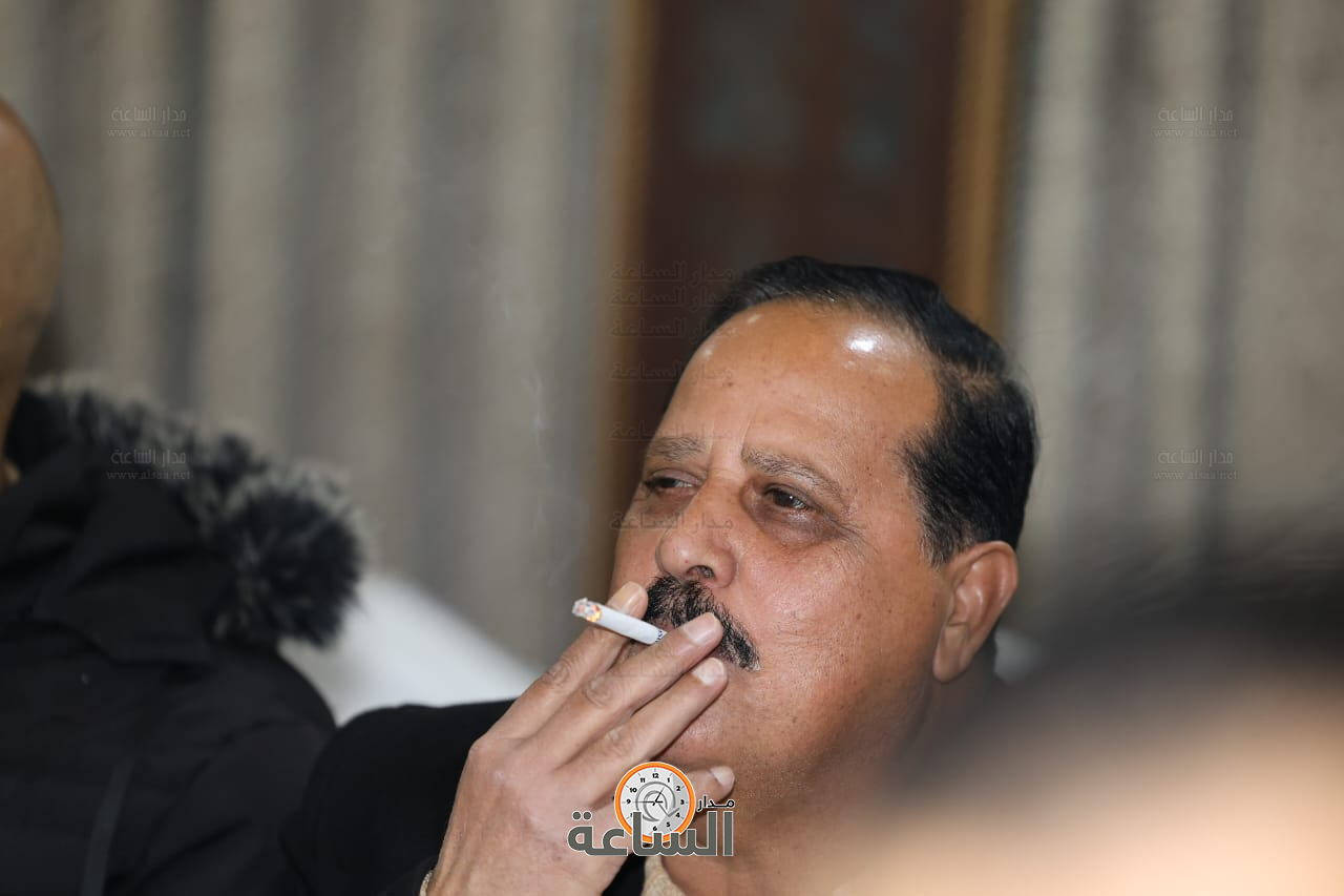 Madar Al-Saa Images 0.6126037024327204