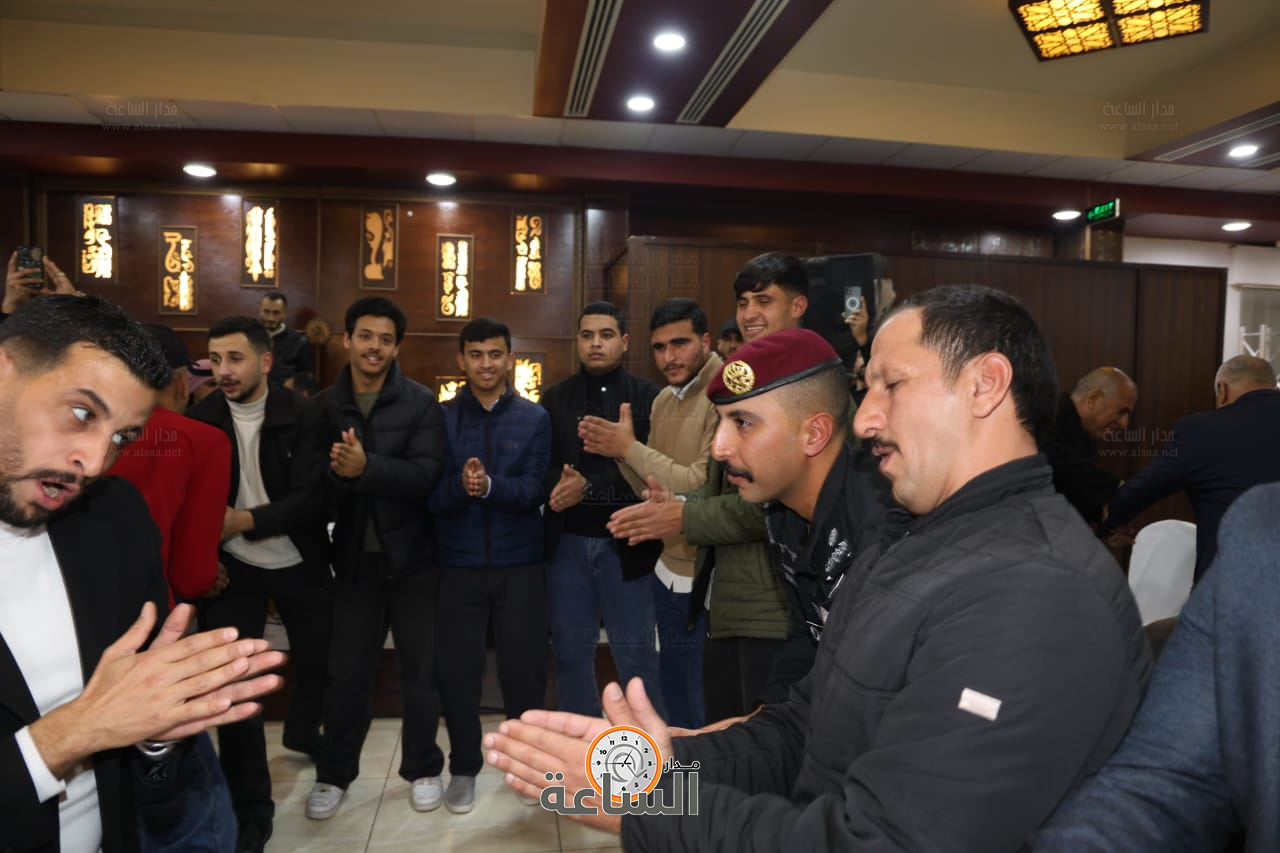 Madar Al-Saa Images 0.8683717688663444