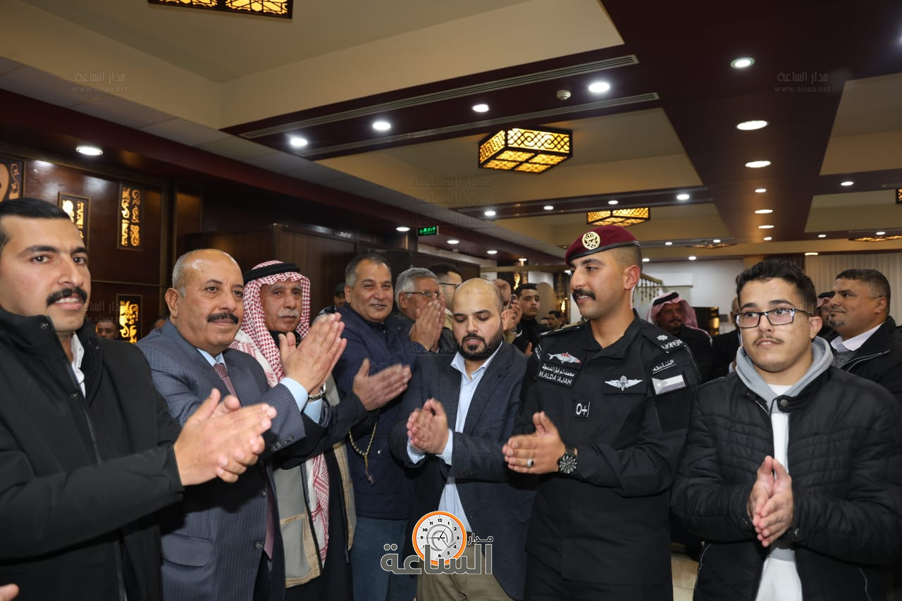 Madar Al-Saa Images 0.7207080163690898