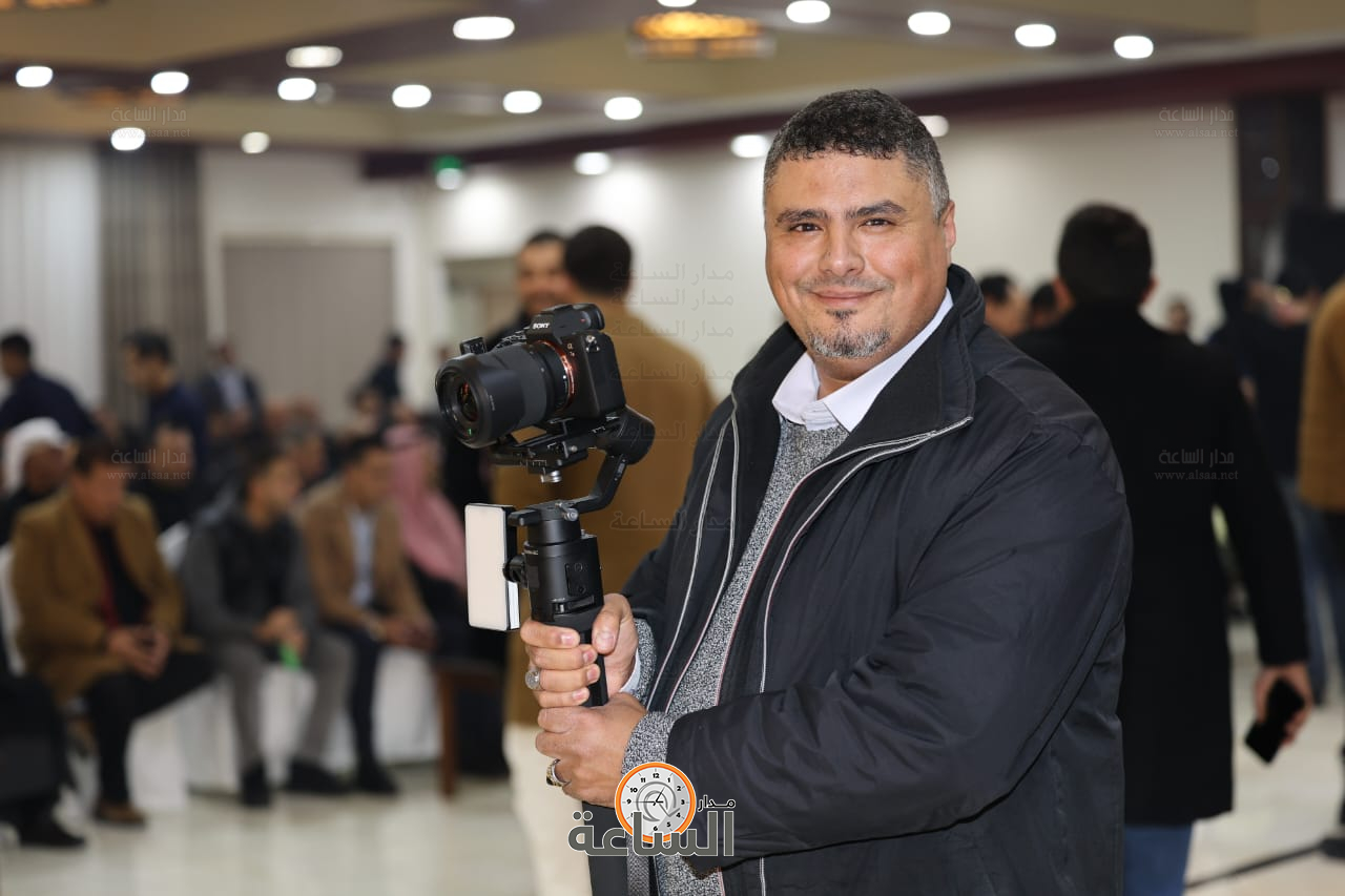 Madar Al-Saa Images 0.09097176910326388