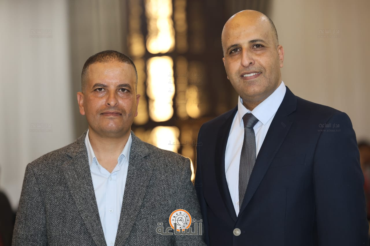 Madar Al-Saa Images 0.45182841116312833