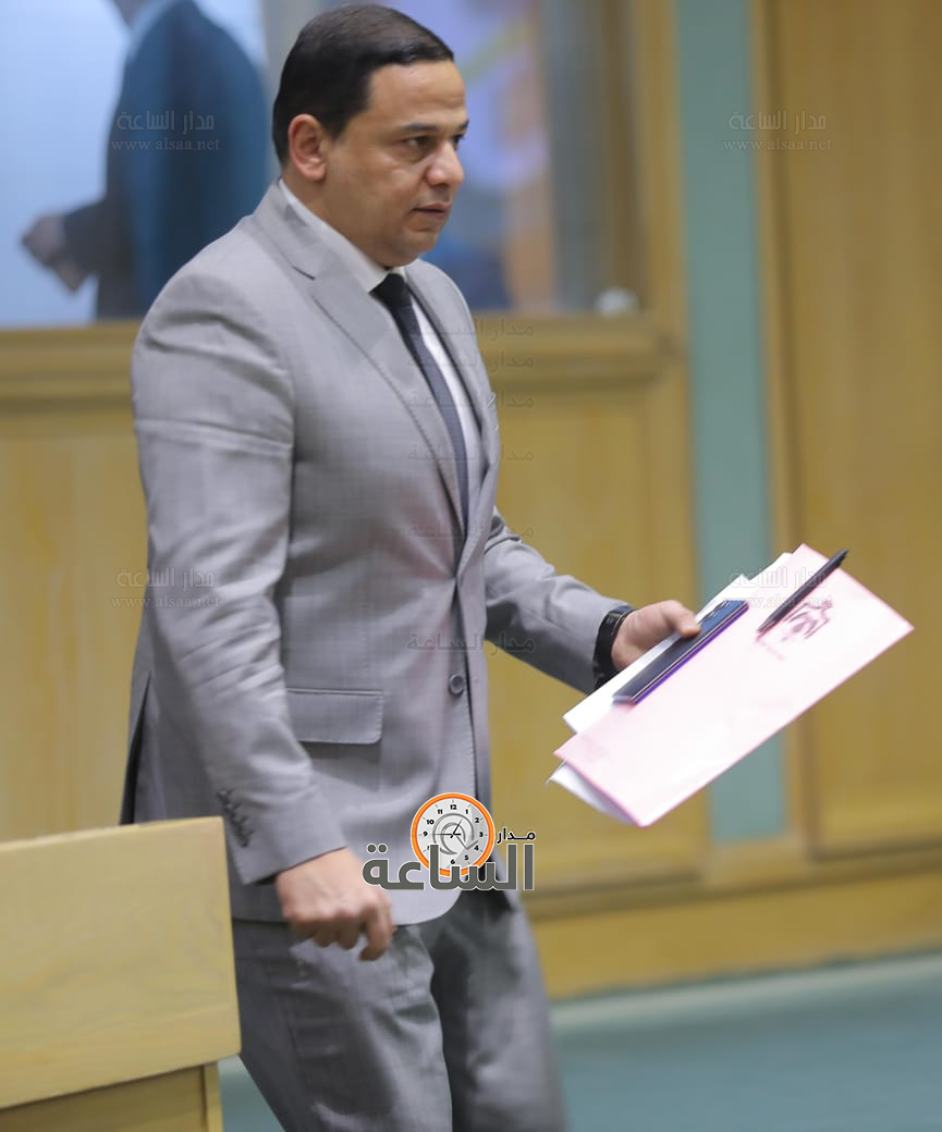 Madar Al-Saa Images 0.6195837901793195