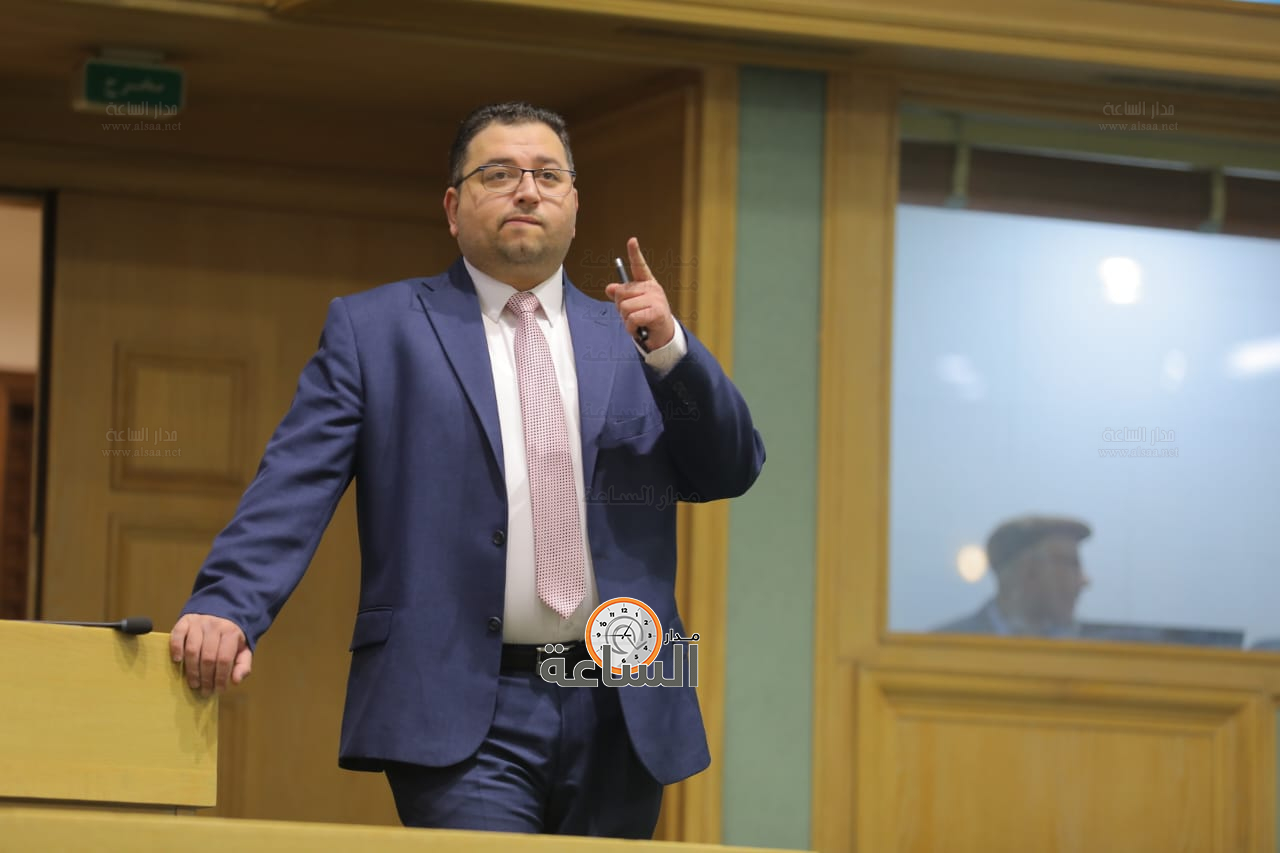 Madar Al-Saa Images 0.04886583304070036