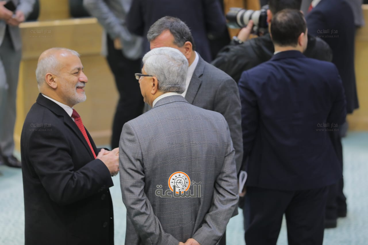 Madar Al-Saa Images 0.9292267322738792