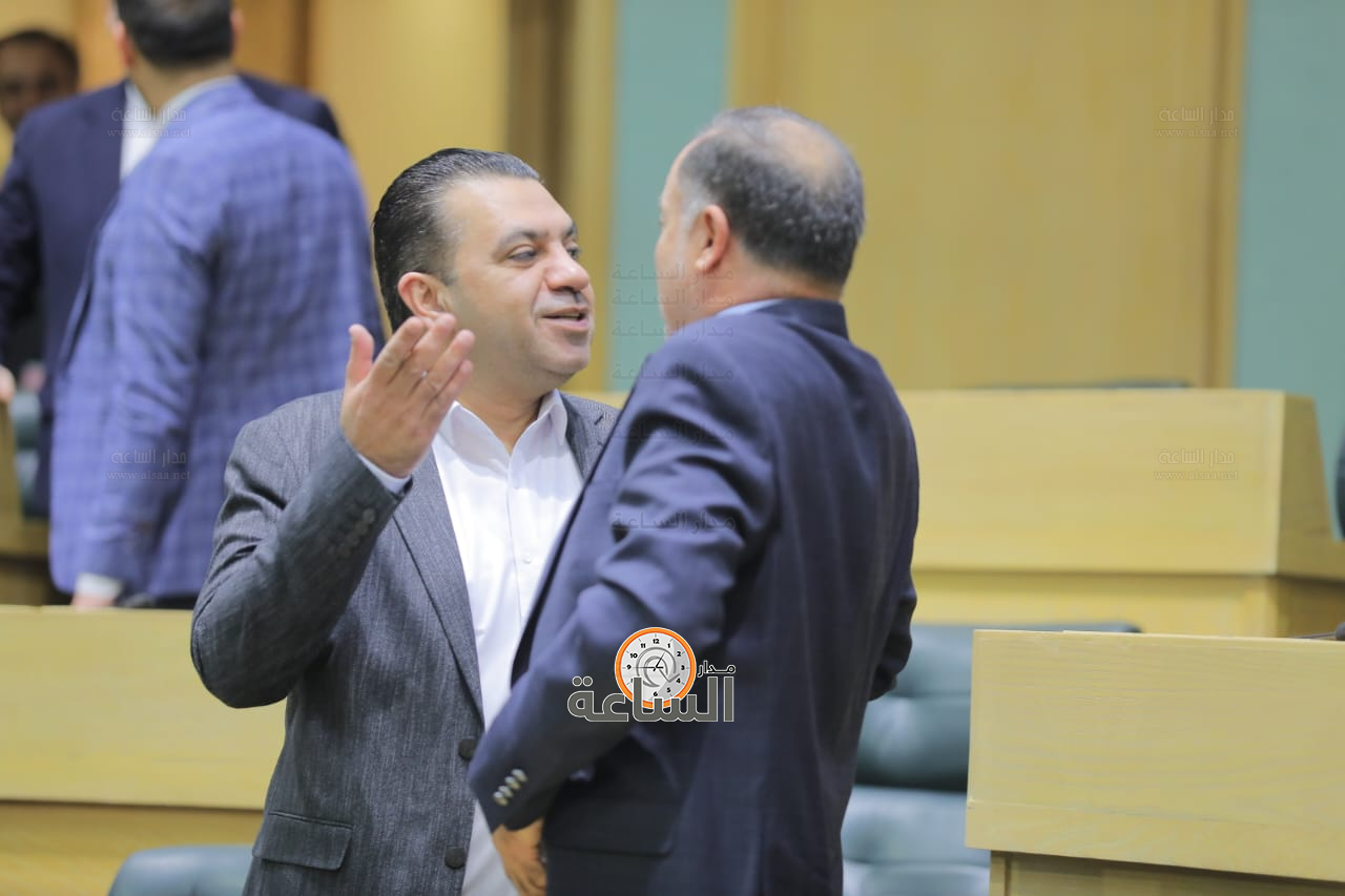 Madar Al-Saa Images 0.37087927919849384