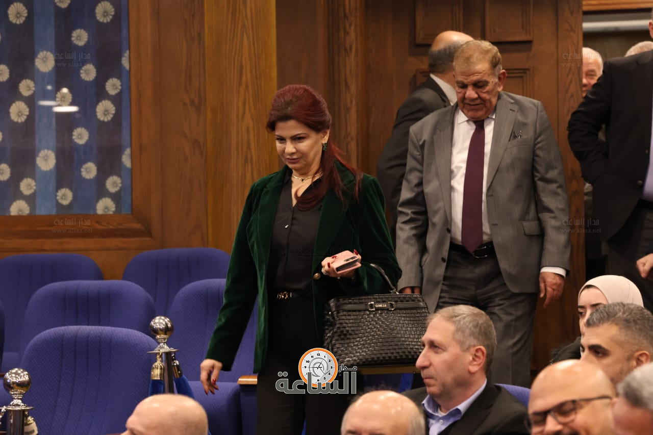 Madar Al-Saa Images 0.043133312031417015