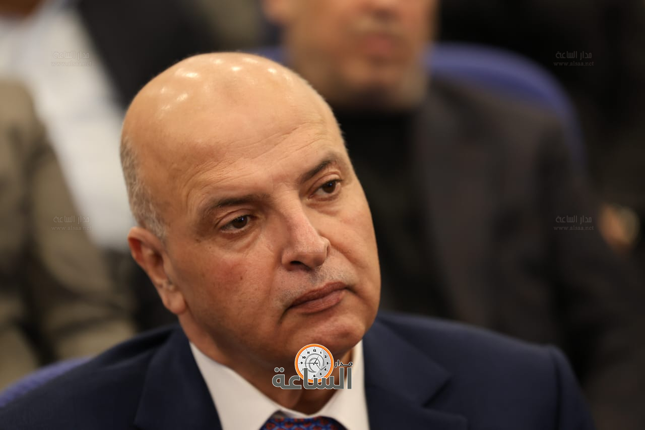 Madar Al-Saa Images 0.01575215689457865