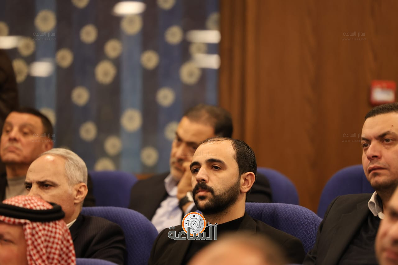 Madar Al-Saa Images 0.5081947813989318