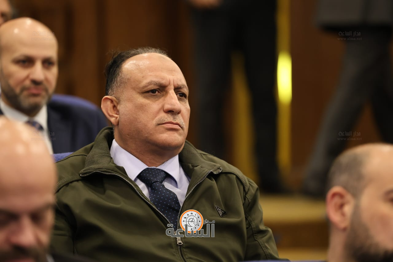 Madar Al-Saa Images 0.08703692067280211