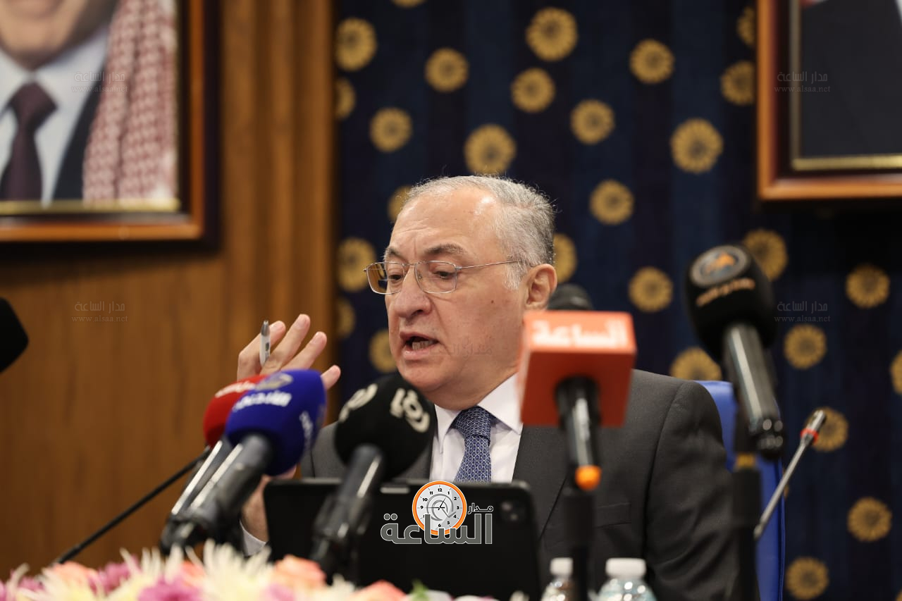 Madar Al-Saa Images 0.5684289573188881