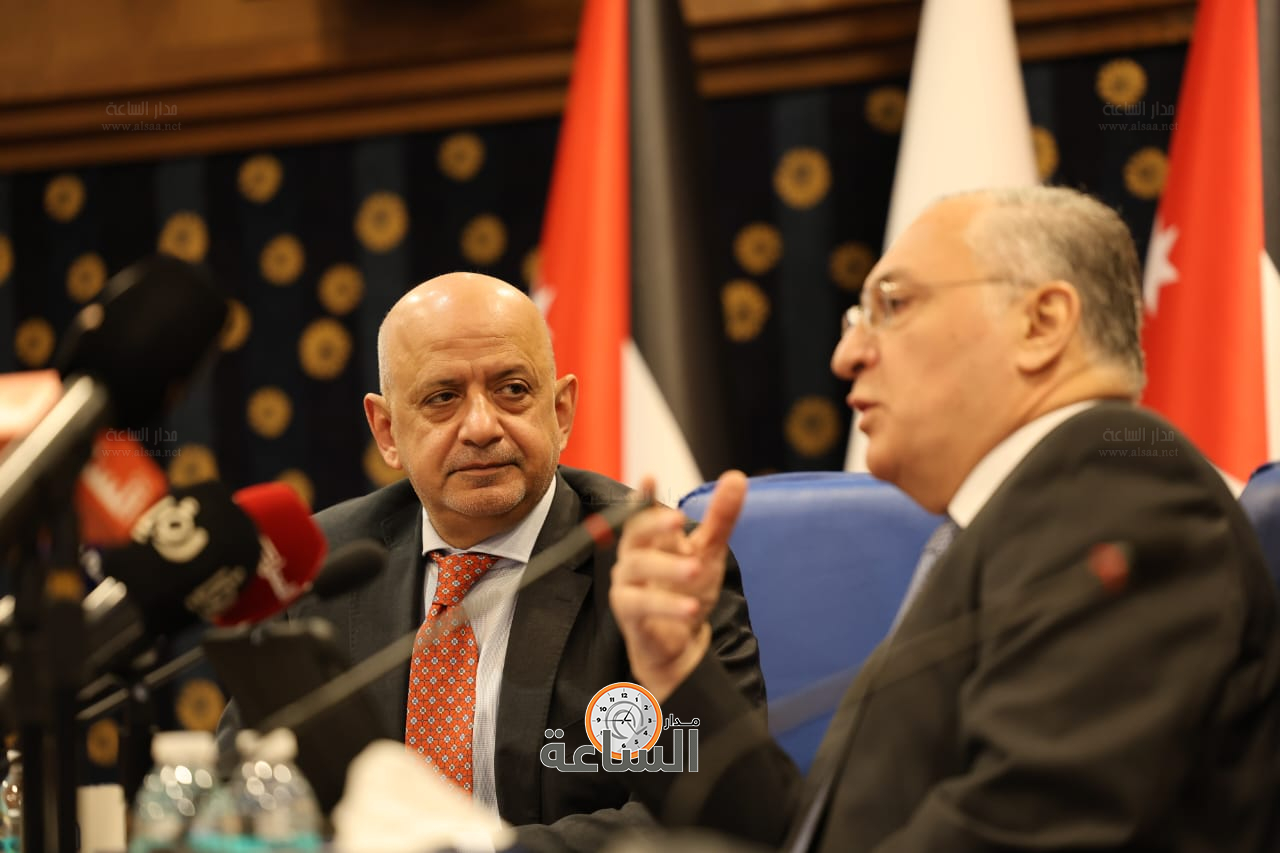 Madar Al-Saa Images 0.08134596713740594