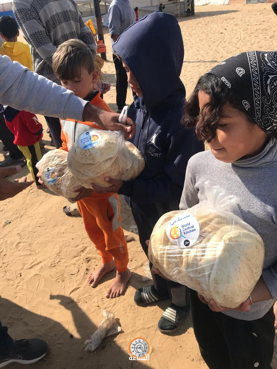 Madar Al-Saa Images 0.37844947382864613