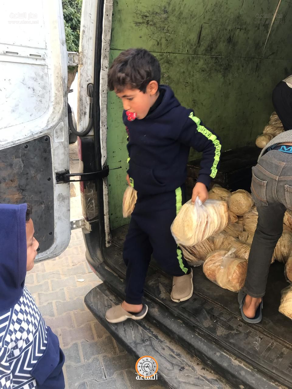 Madar Al-Saa Images 0.3505877266228241