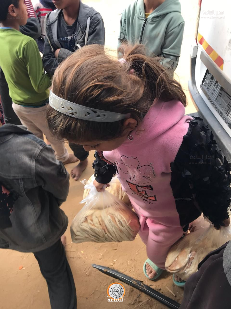 Madar Al-Saa Images 0.14440115202606485