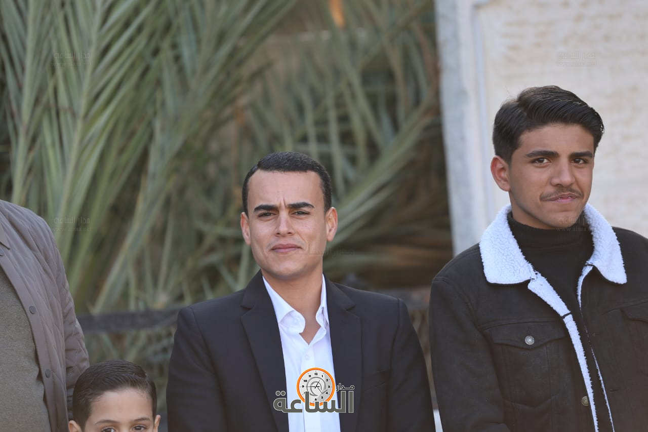 Madar Al-Saa Images 0.4187554912729774