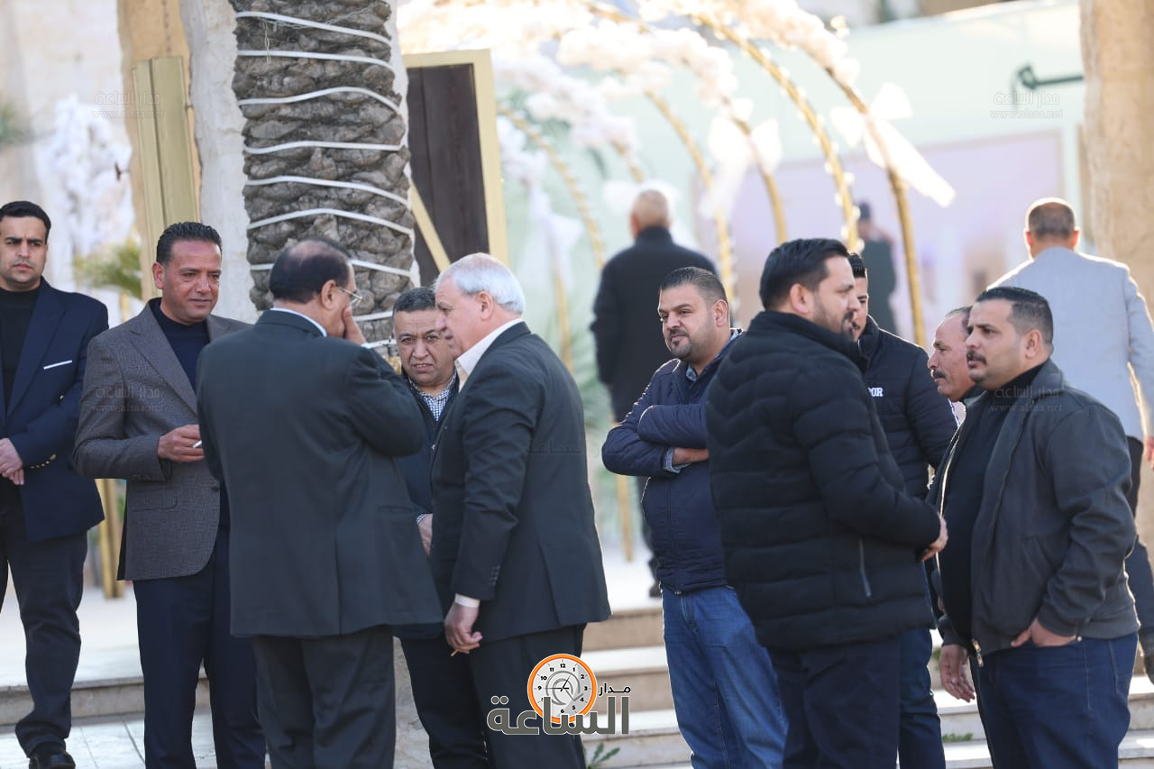 Madar Al-Saa Images 0.26082338367024027