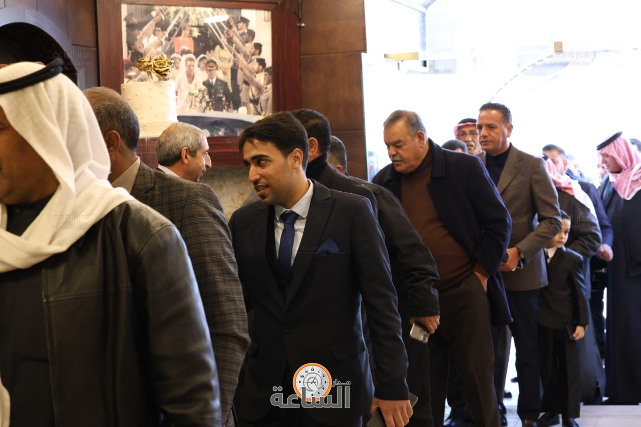 Madar Al-Saa Images 0.4976719601687716