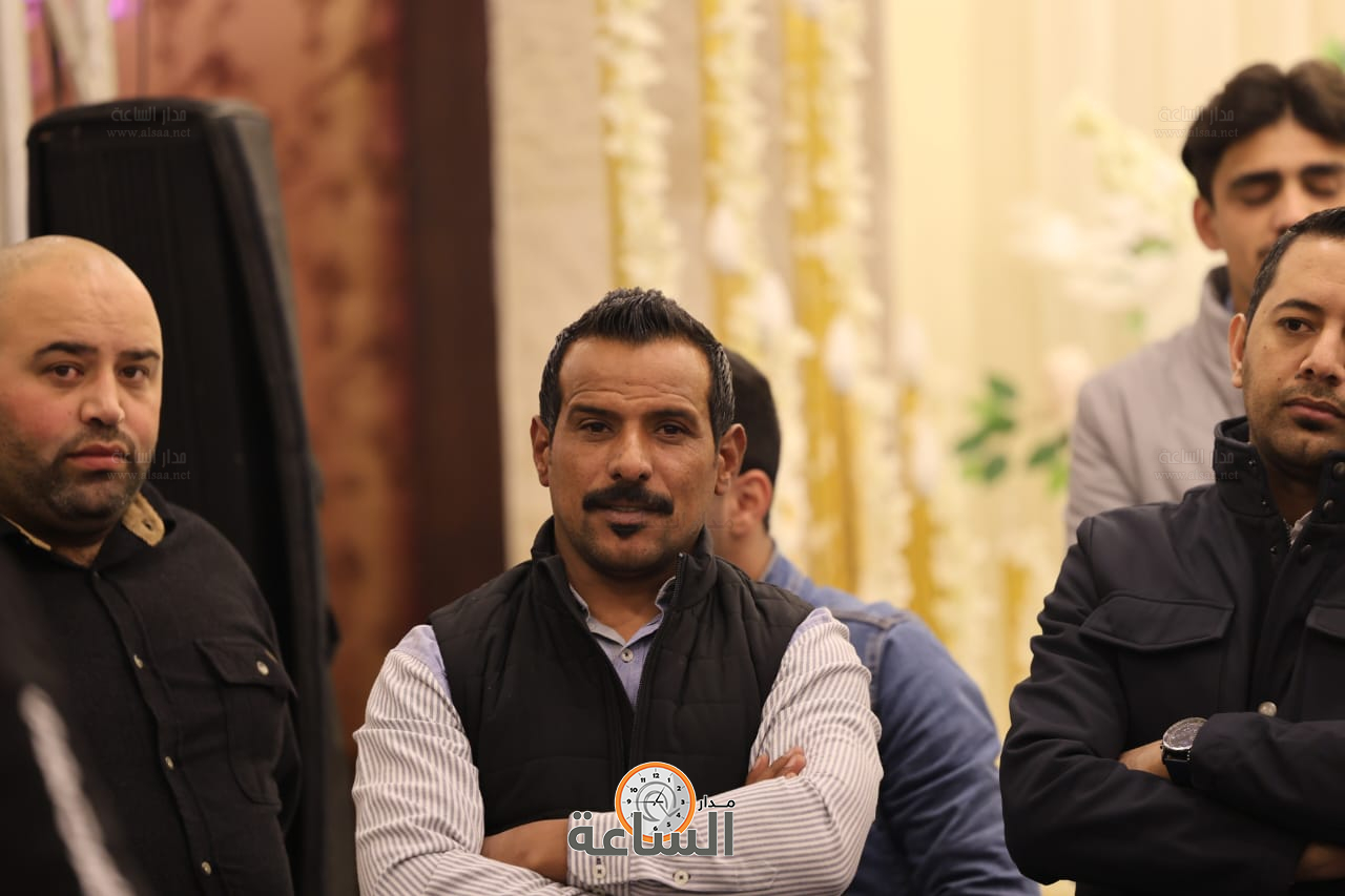 Madar Al-Saa Images 0.04982396059443661