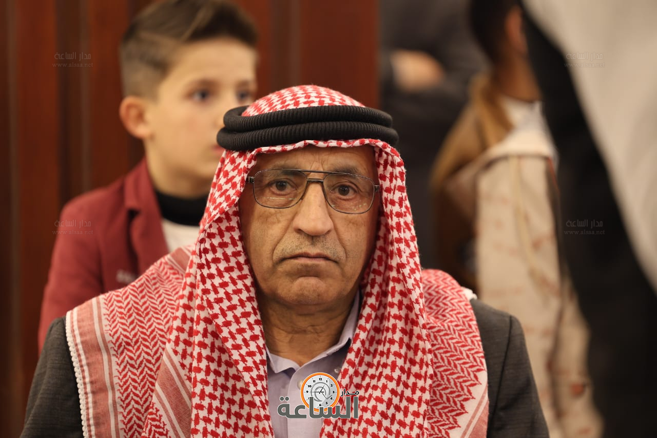 Madar Al-Saa Images 0.4034462711854223