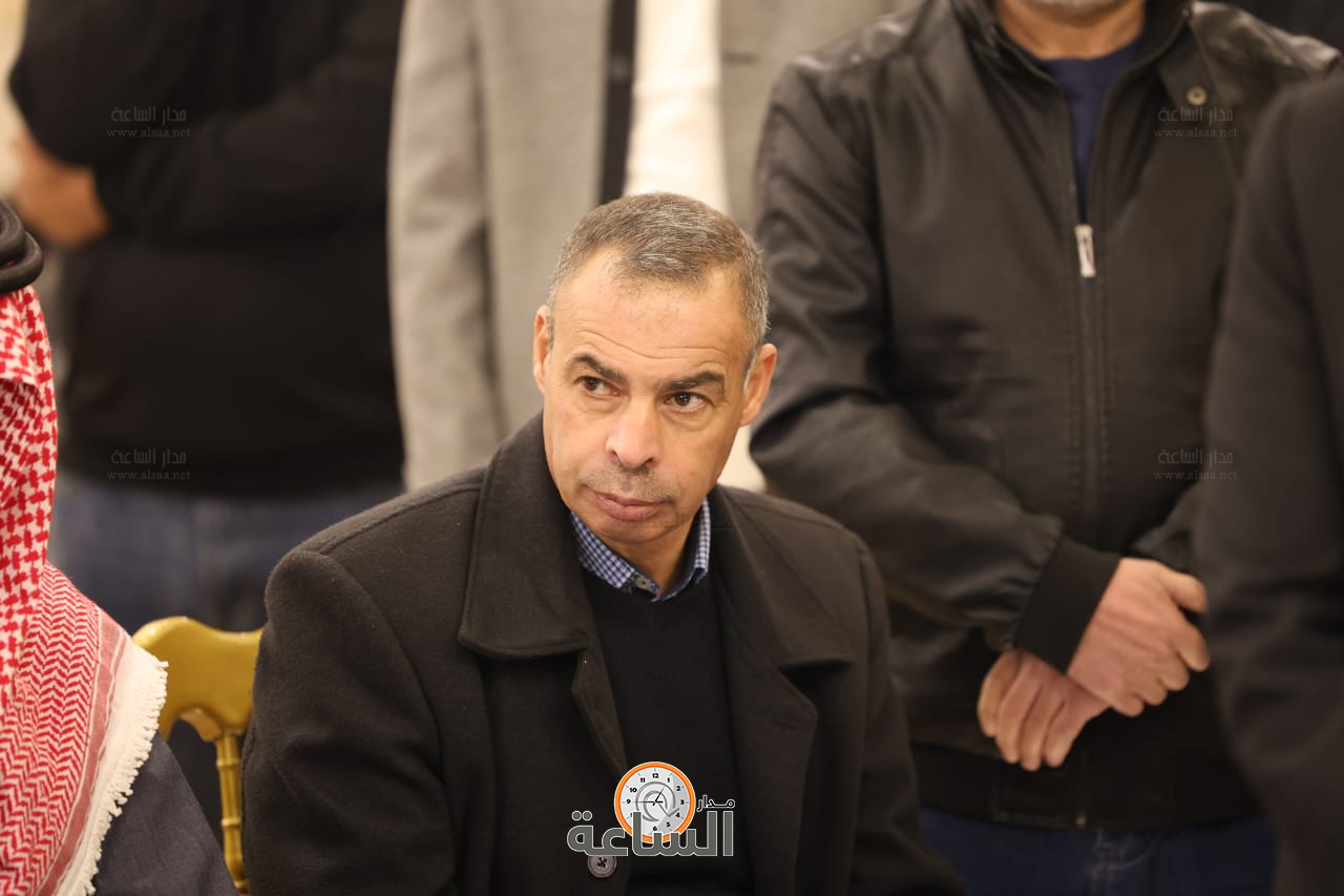 Madar Al-Saa Images 0.9760808535435535