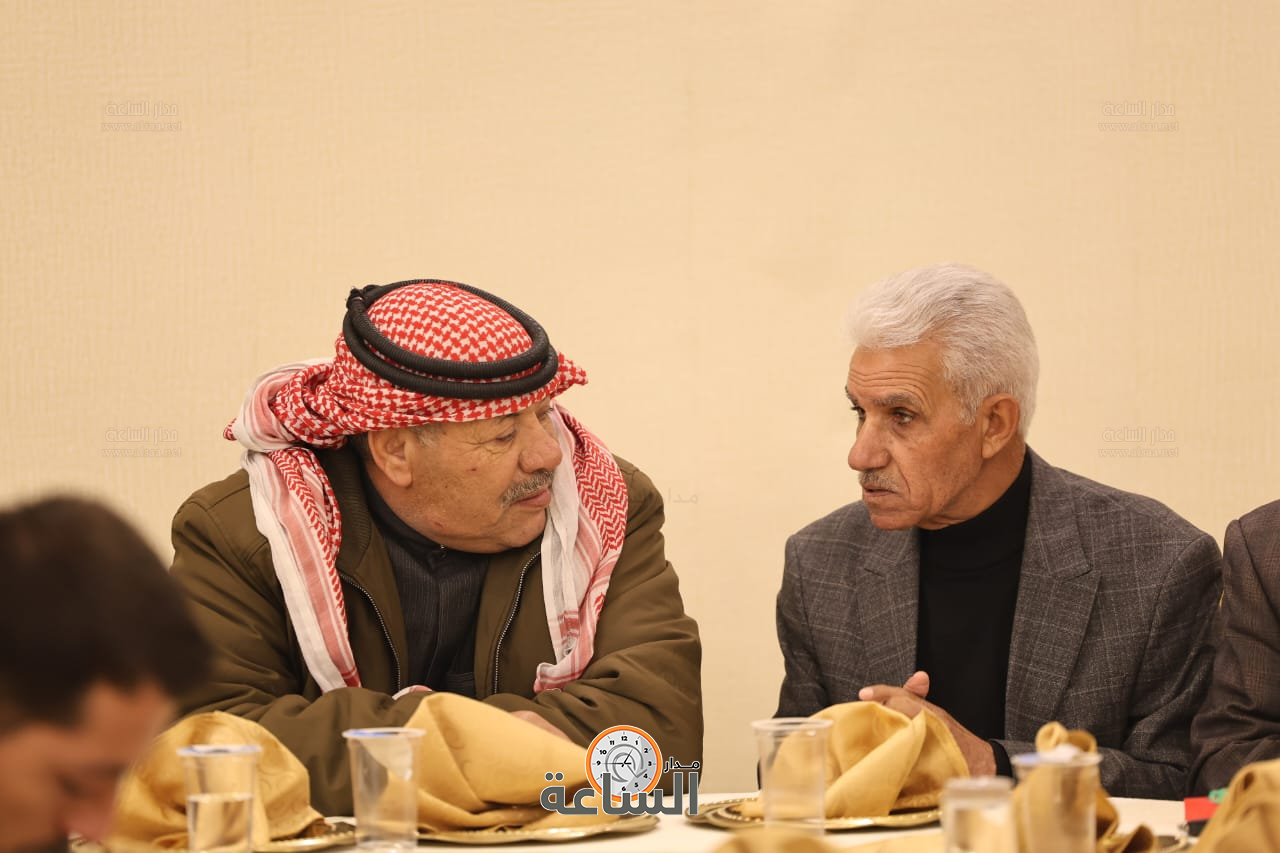 Madar Al-Saa Images 0.9651938572743257