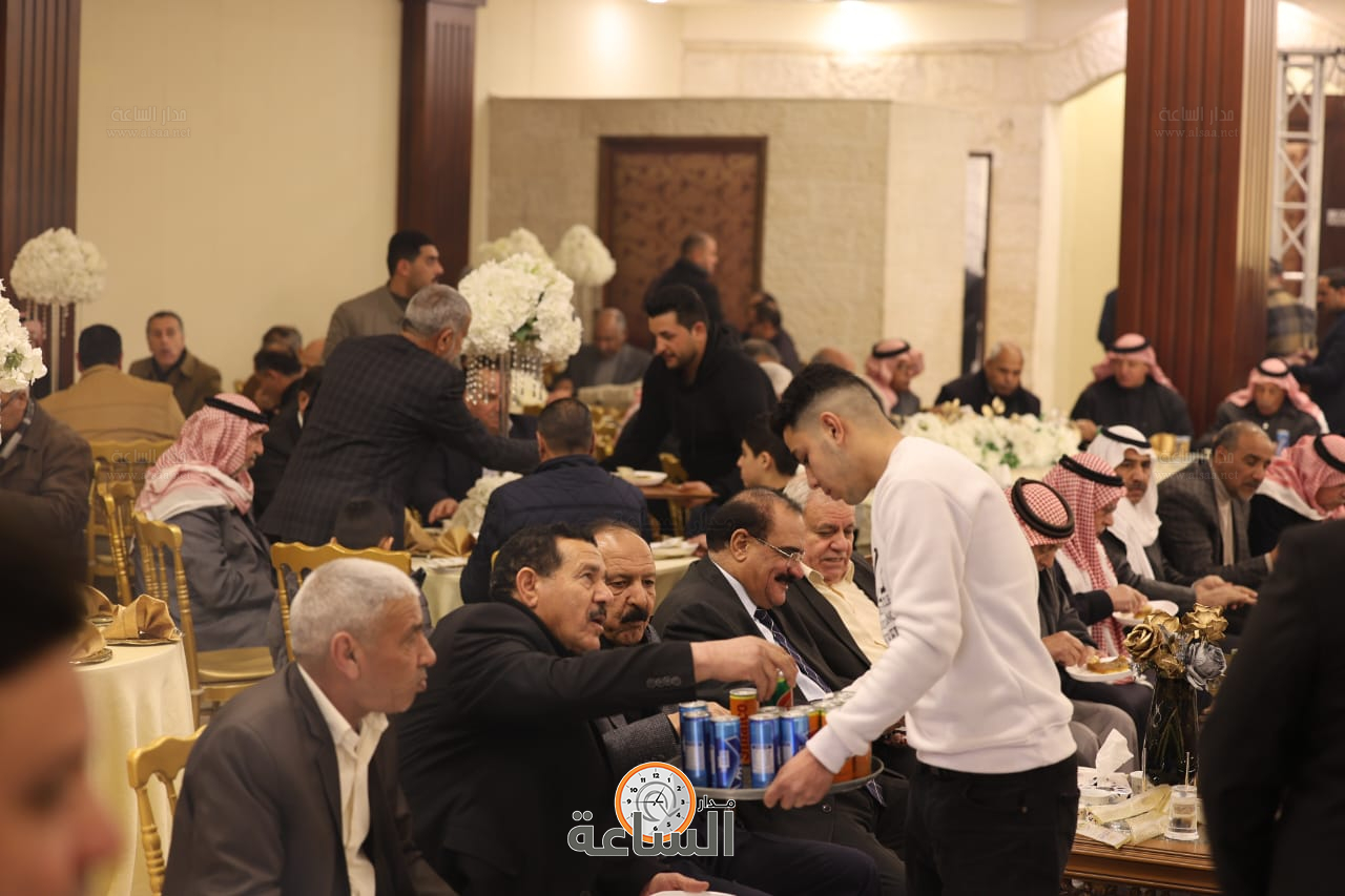 Madar Al-Saa Images 0.4864249329494219