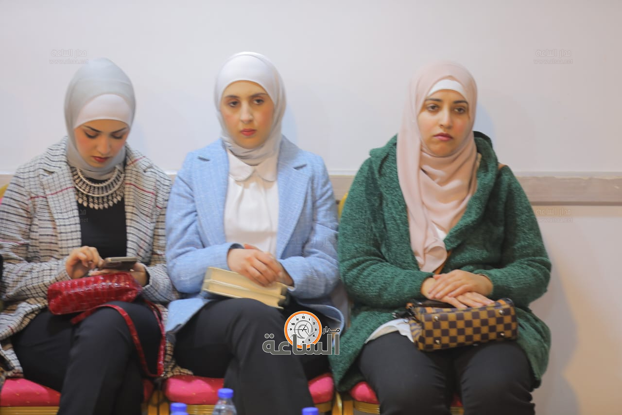 Madar Al-Saa Images 0.14033880387276687