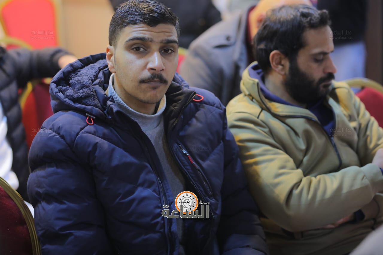 Madar Al-Saa Images 0.4841675404673744