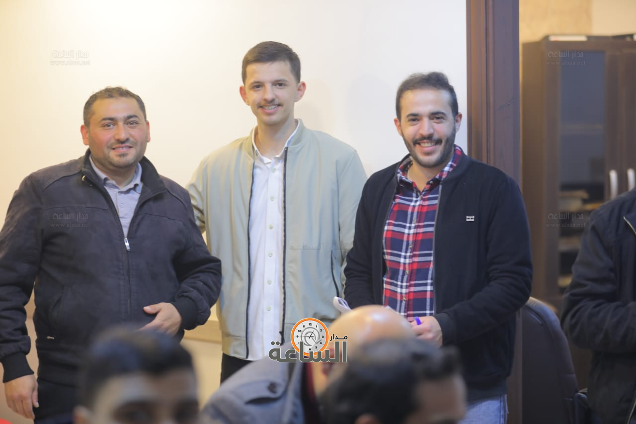 Madar Al-Saa Images 0.25999609607508956