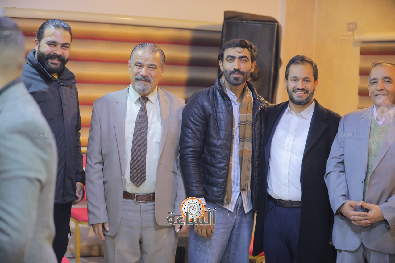 Madar Al-Saa Images 0.514908771045544