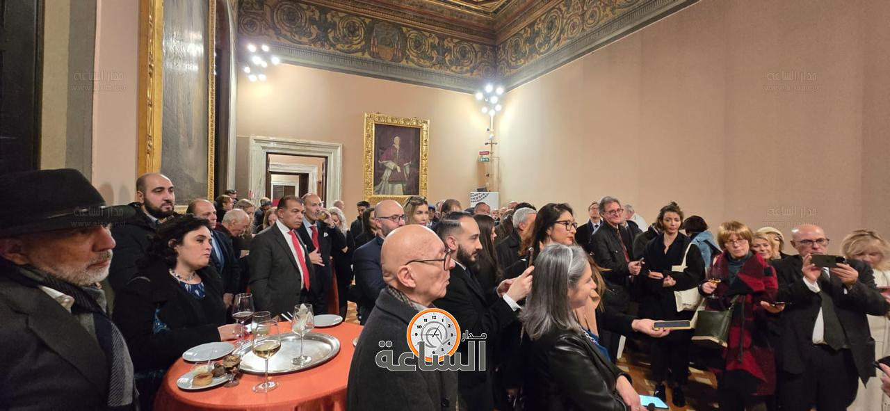 Madar Al-Saa Images 0.5333817552386495