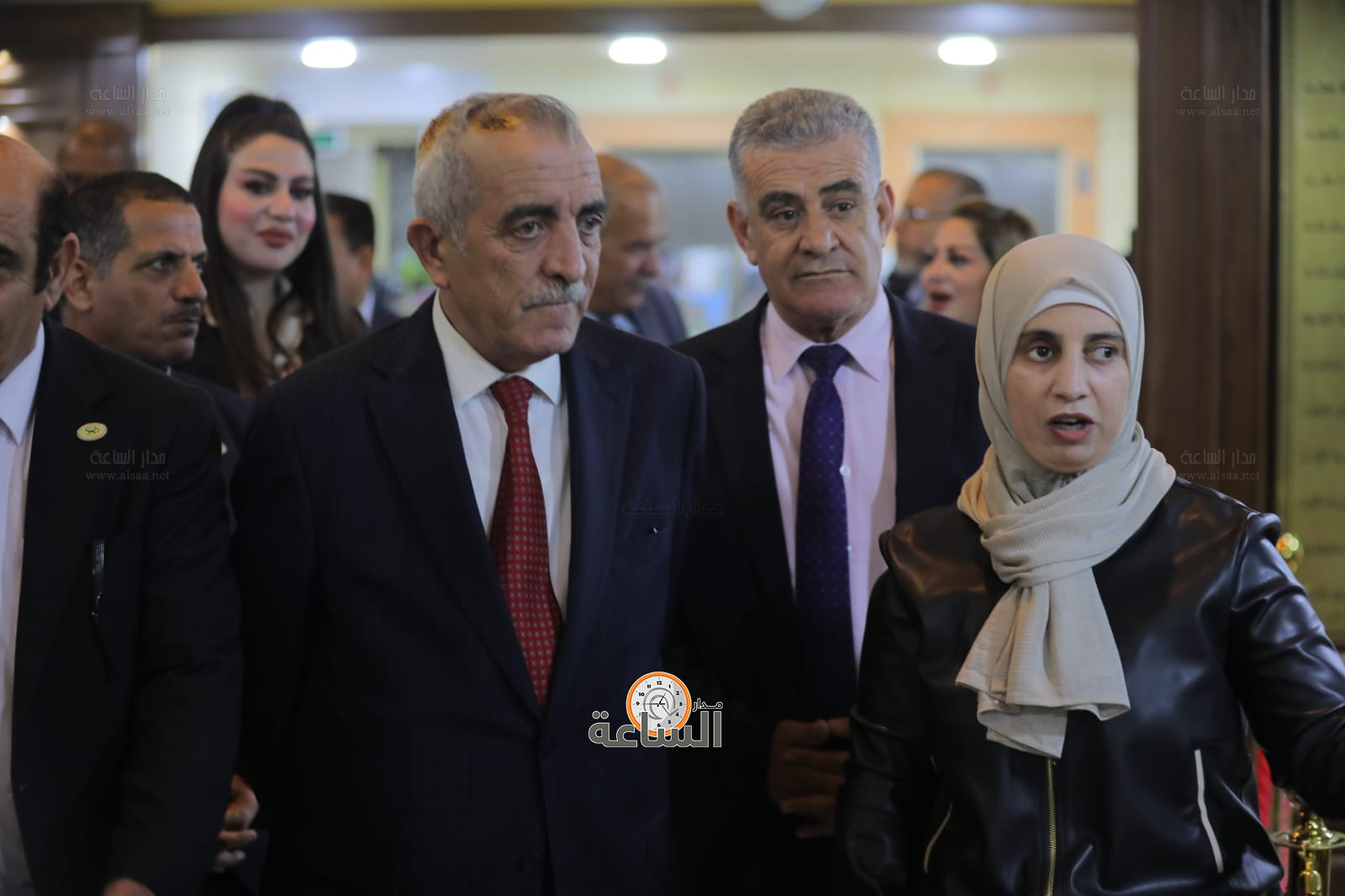 Madar Al-Saa Images 0.18737989076912154