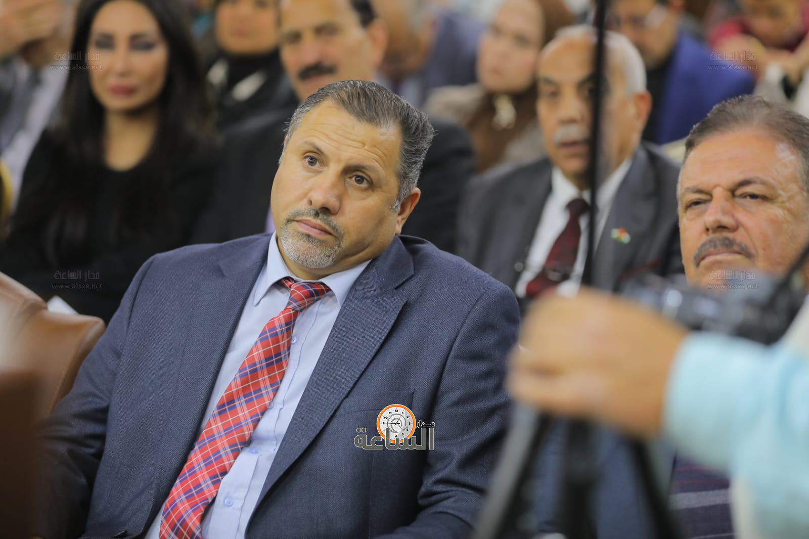 Madar Al-Saa Images 0.5426553211644738