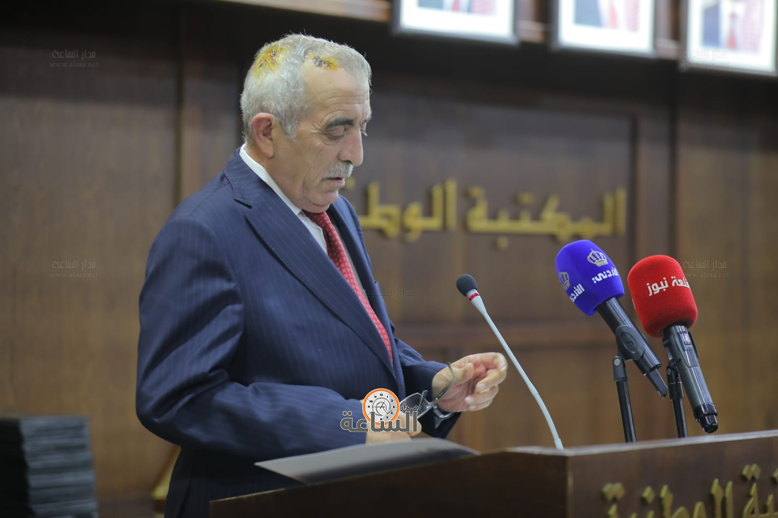 Madar Al-Saa Images 0.16444687858962337