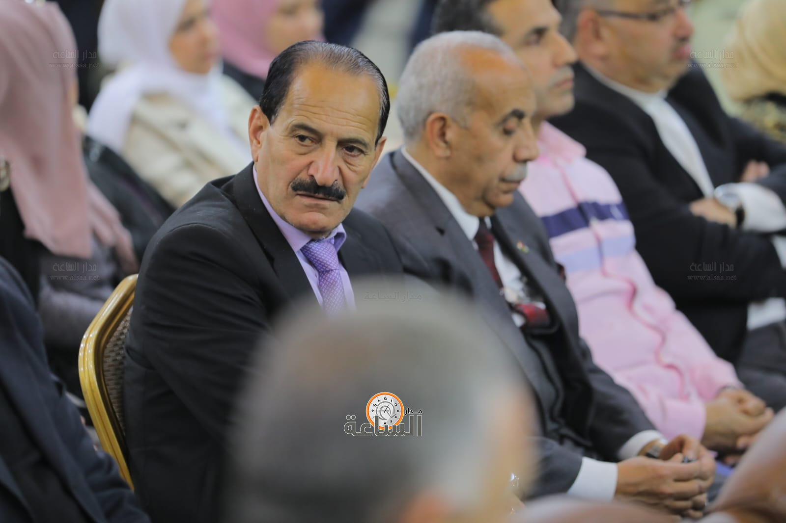 Madar Al-Saa Images 0.6238296813841648