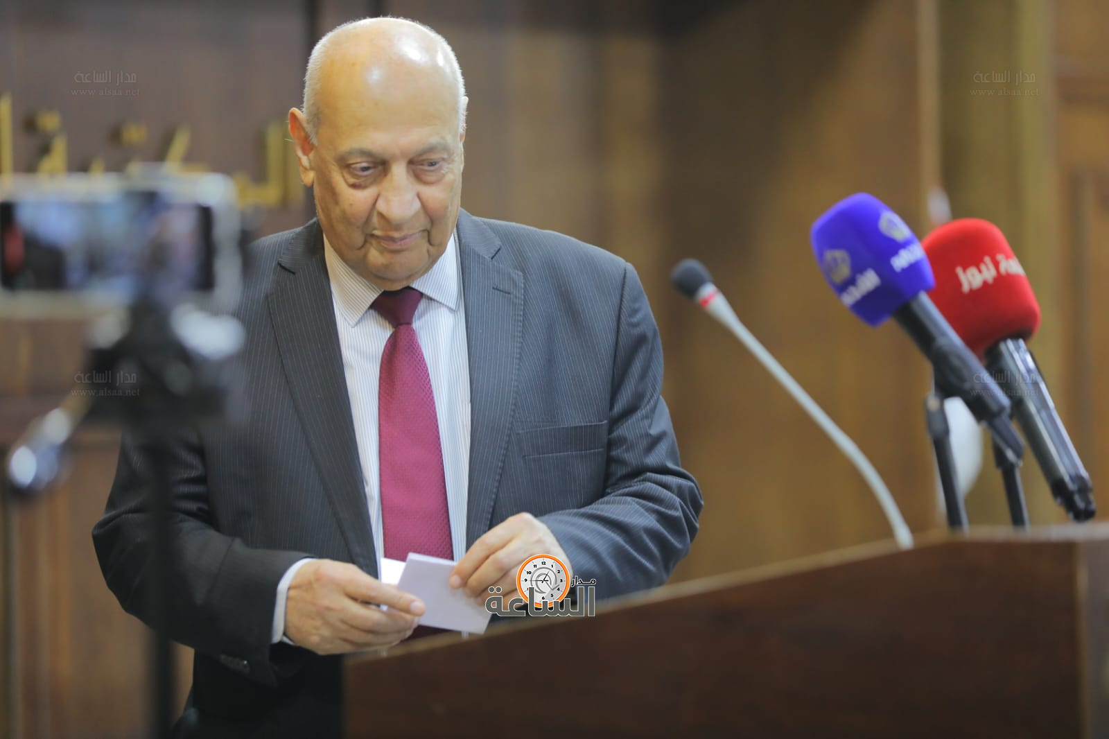 Madar Al-Saa Images 0.9035589236791162