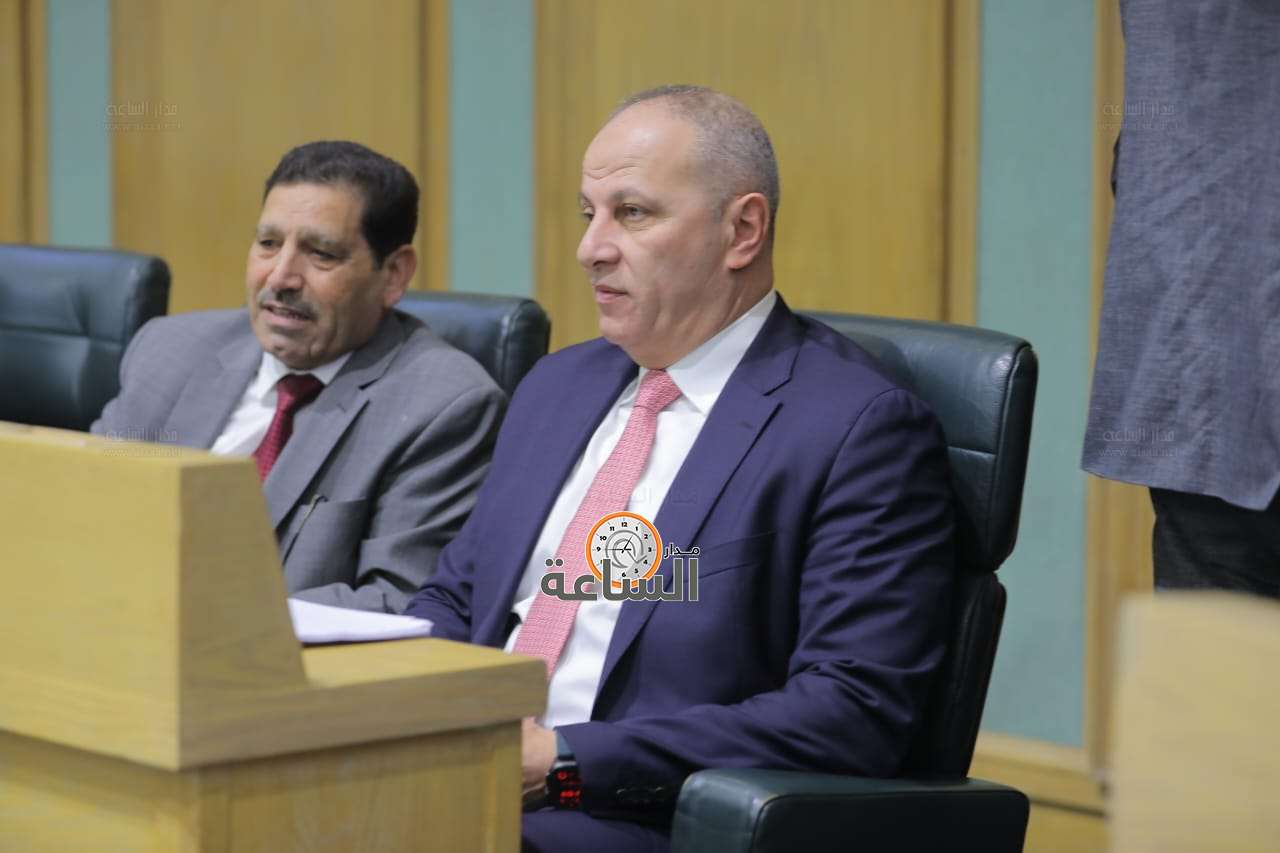 Madar Al-Saa Images 0.9221671048812843