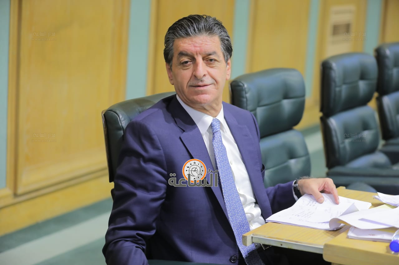 Madar Al-Saa Images 0.8089030995524893