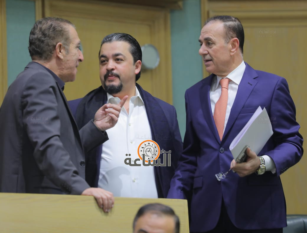 Madar Al-Saa Images 0.397879630647868