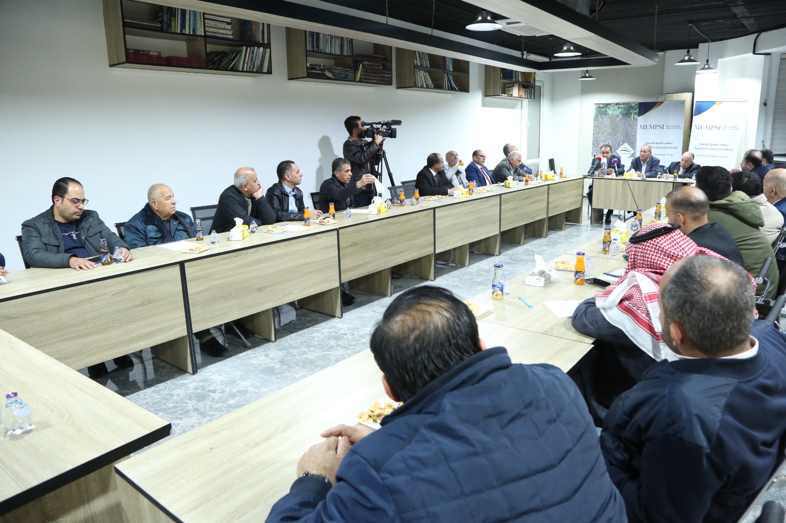 Madar Al-Saa Images 0.8789271613366278