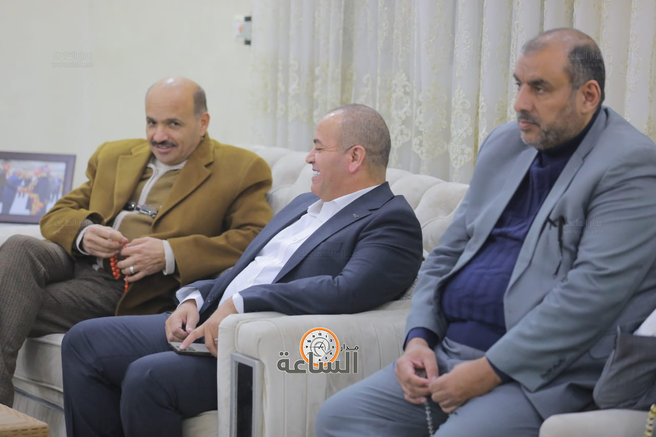 Madar Al-Saa Images 0.1129252740141411