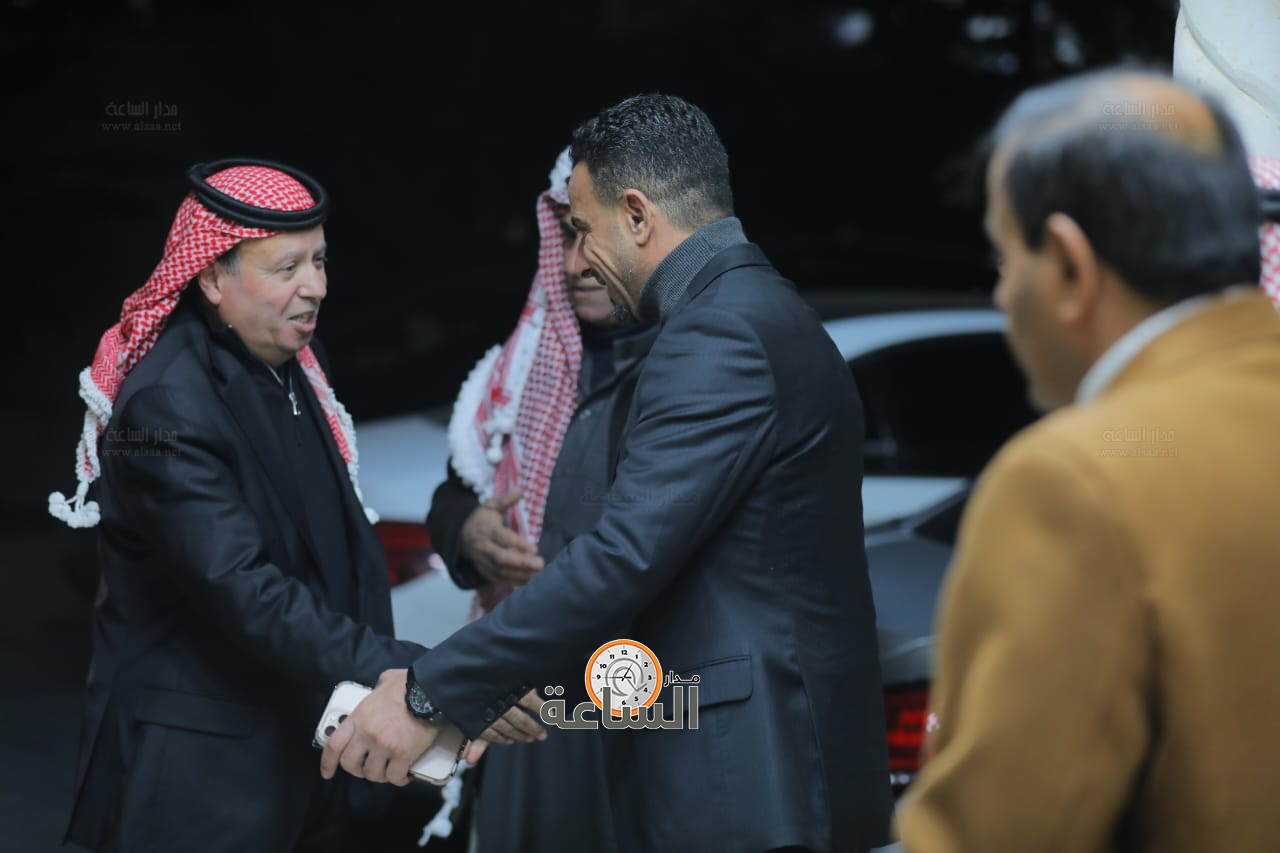 Madar Al-Saa Images 0.3455598831175668