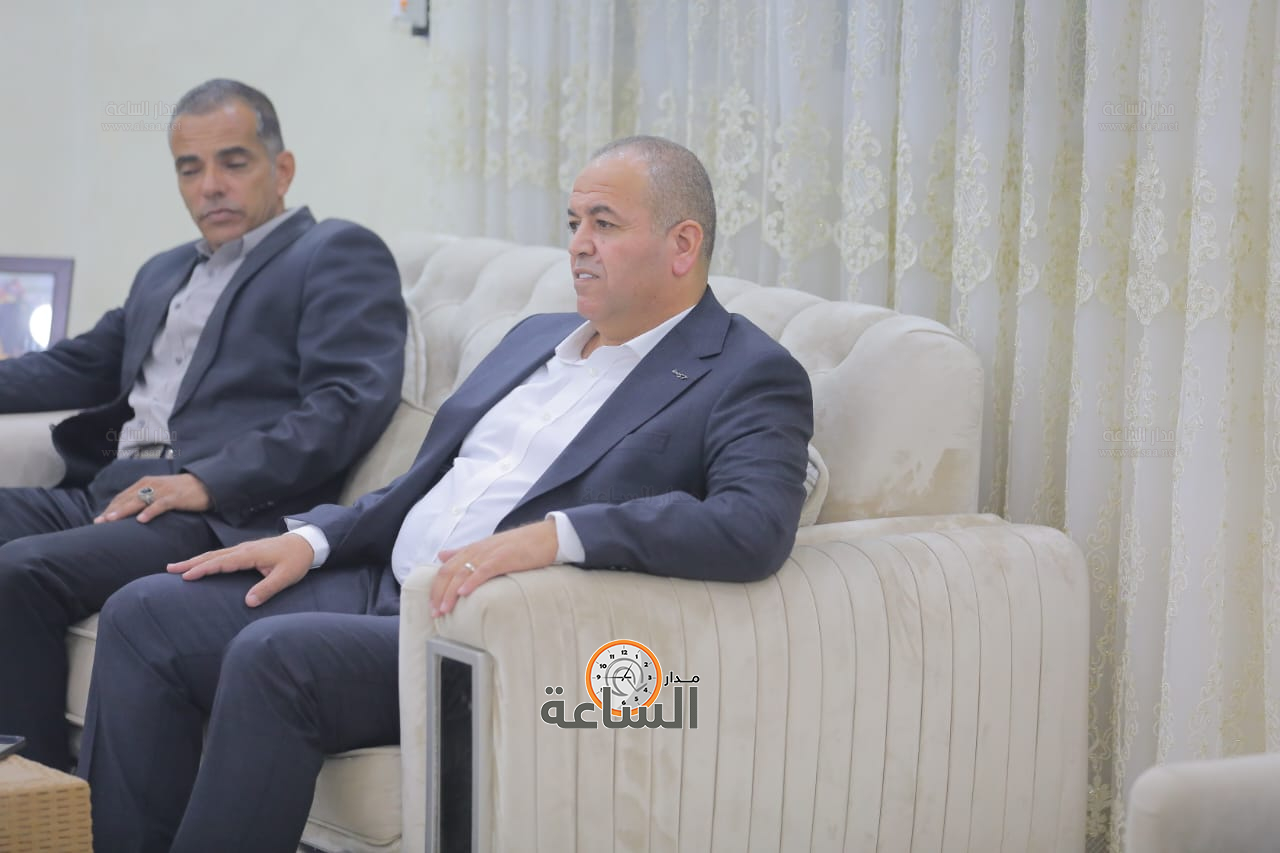 Madar Al-Saa Images 0.876908628370348