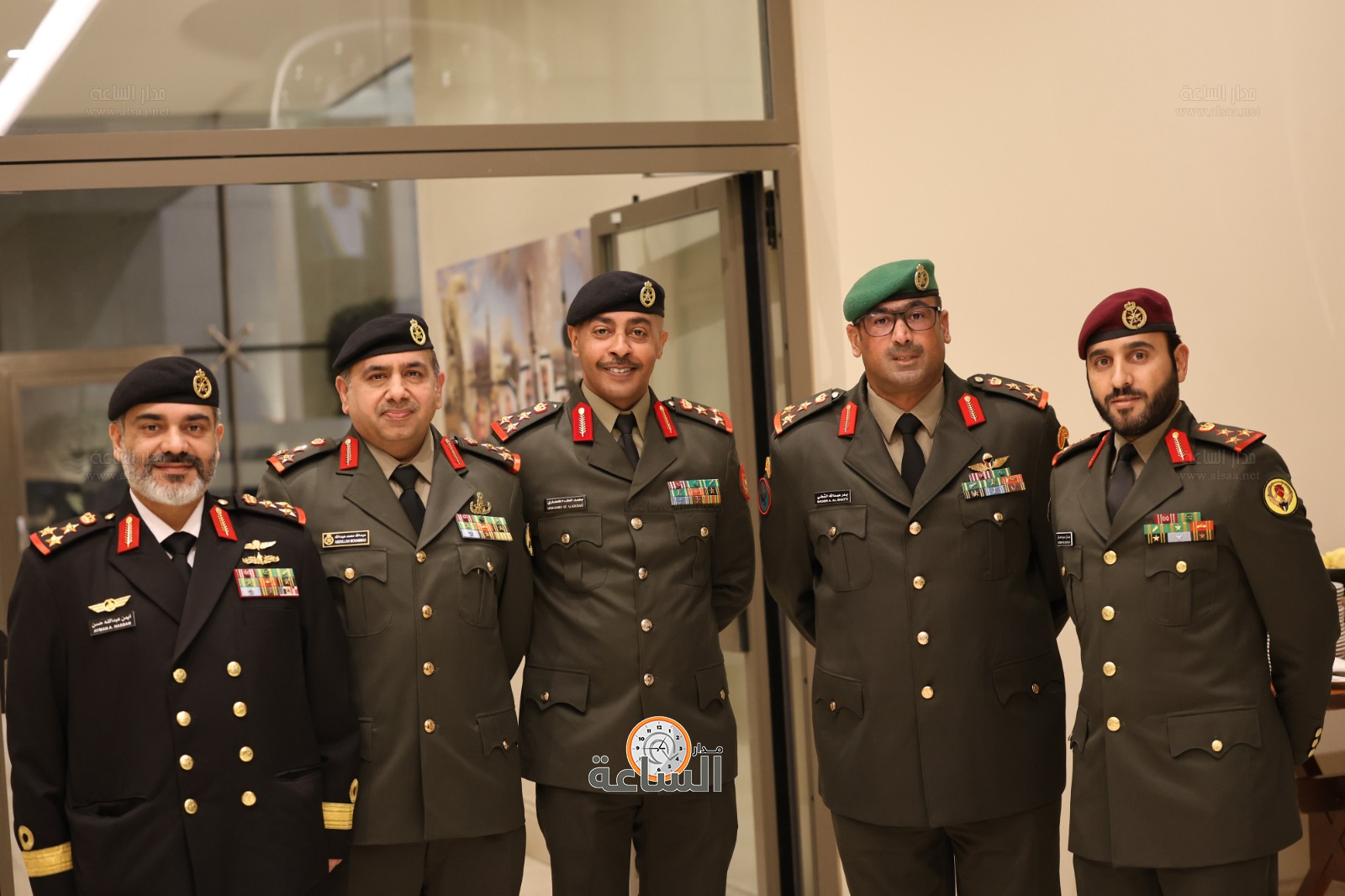 Madar Al-Saa Images 0.7839732296726021